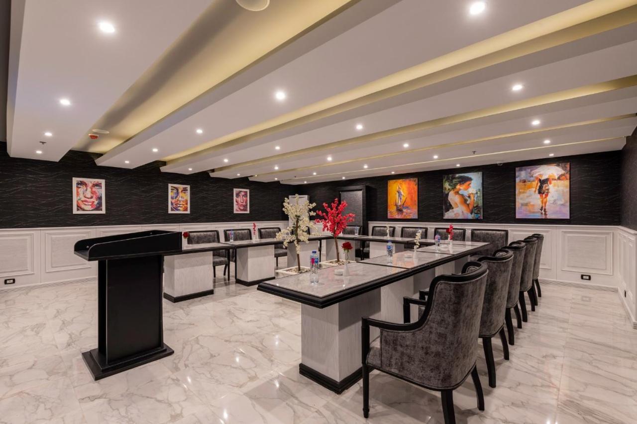 Royal Day Plaza Hotel 6th of October City Экстерьер фото